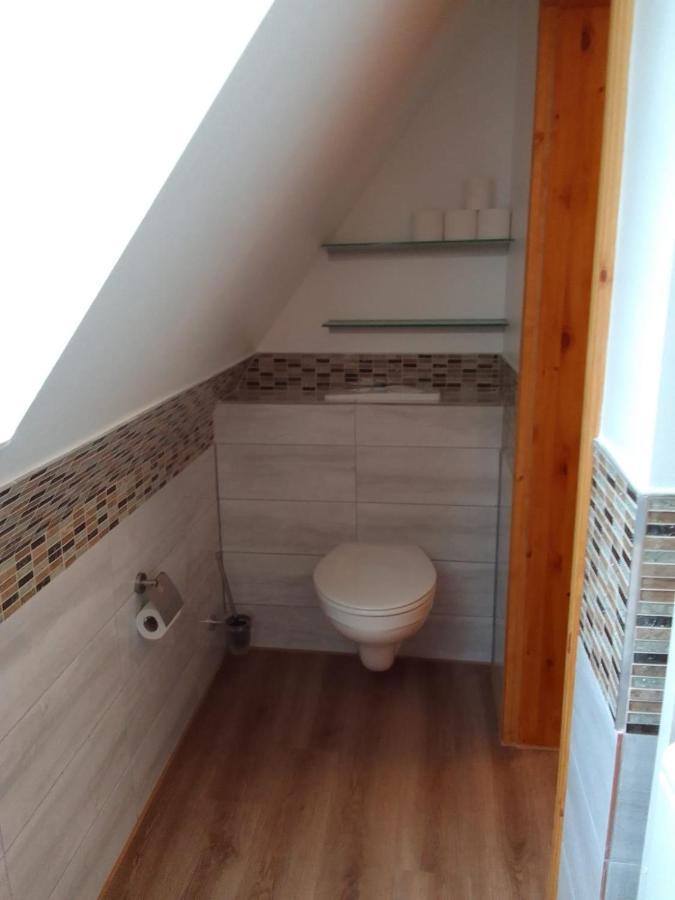 Schlafhuette Hotel Kaltenkirchen Luaran gambar